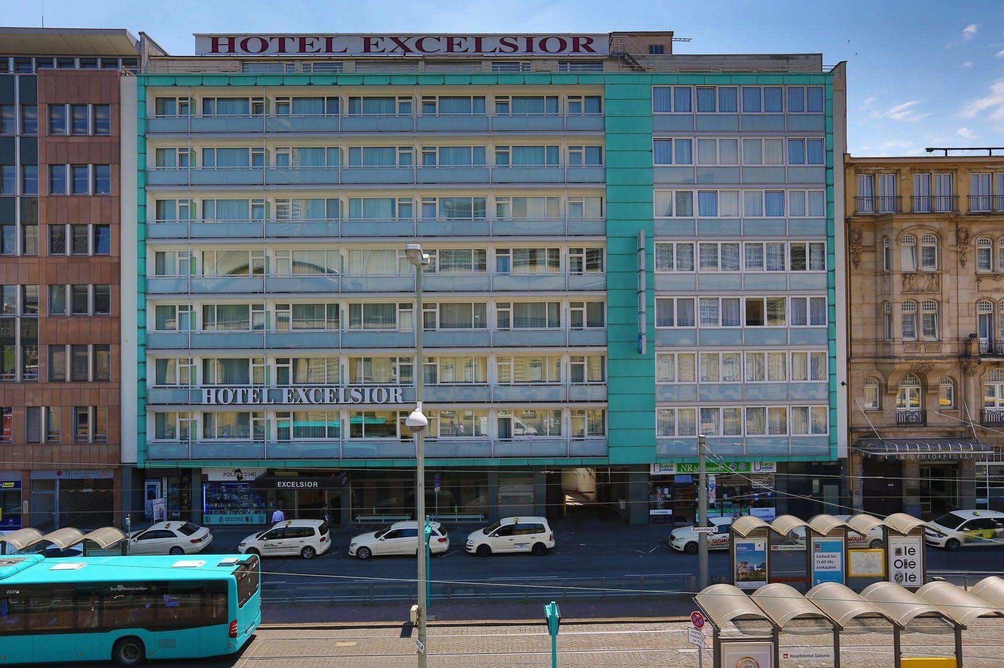 Hotel Excelsior - Central Station Frankfurt am Main Bagian luar foto